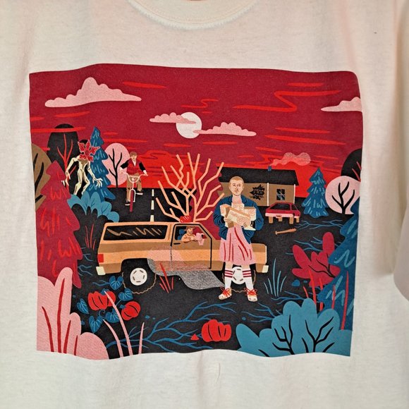 Stranger Things Graphic T-Shirt Netflix Size LG - Picture 3 of 5